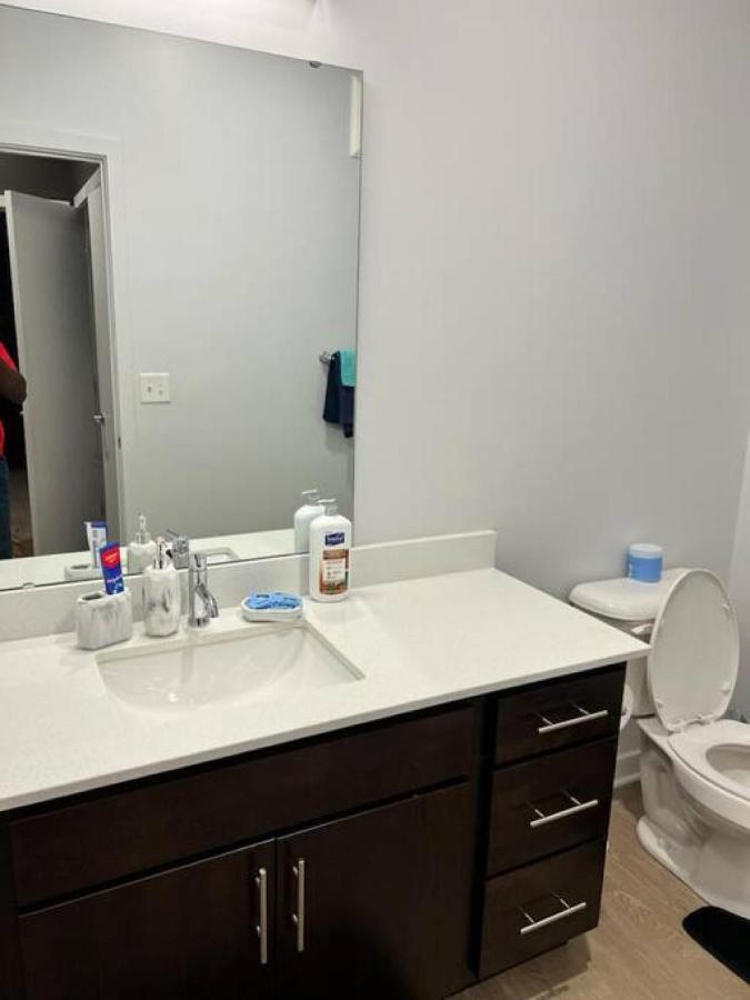 Private Bedroom Fountain Square - Shared อินเดียนาโพลิส ภายนอก รูปภาพ
